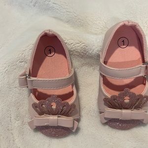 Pink princess baby girl shoes
